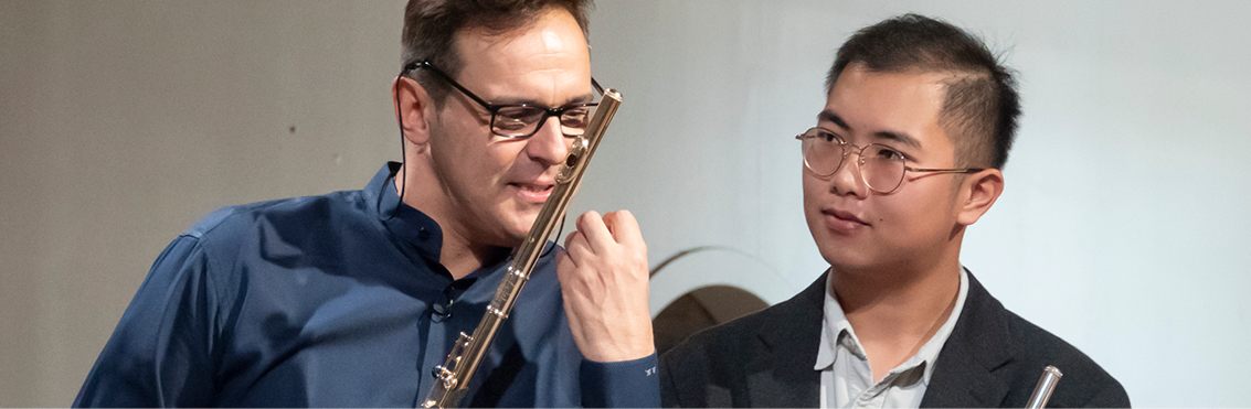 Free trial, flute masterclasses